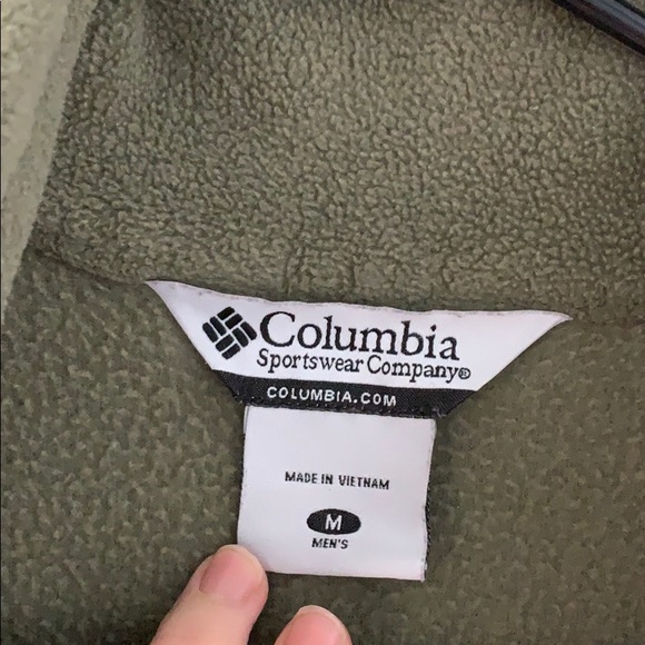 Olive green Columbia zip up - Picture 2 of 4
